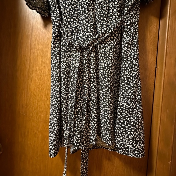 Brand new T-shirt dress ** tags attached** - Picture 7 of 8